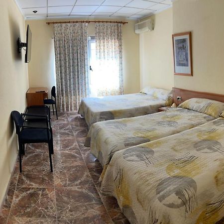 Hostal Rosaleda Alcalá de Chivert Extérieur photo
